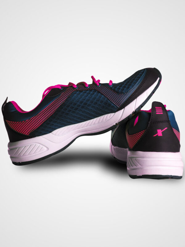 sports shoe2
